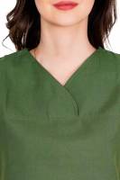 Black Green Y-Crossover Medical Scrubs Set Six Pockets Manufacturers, Suppliers in Tamil Nadu